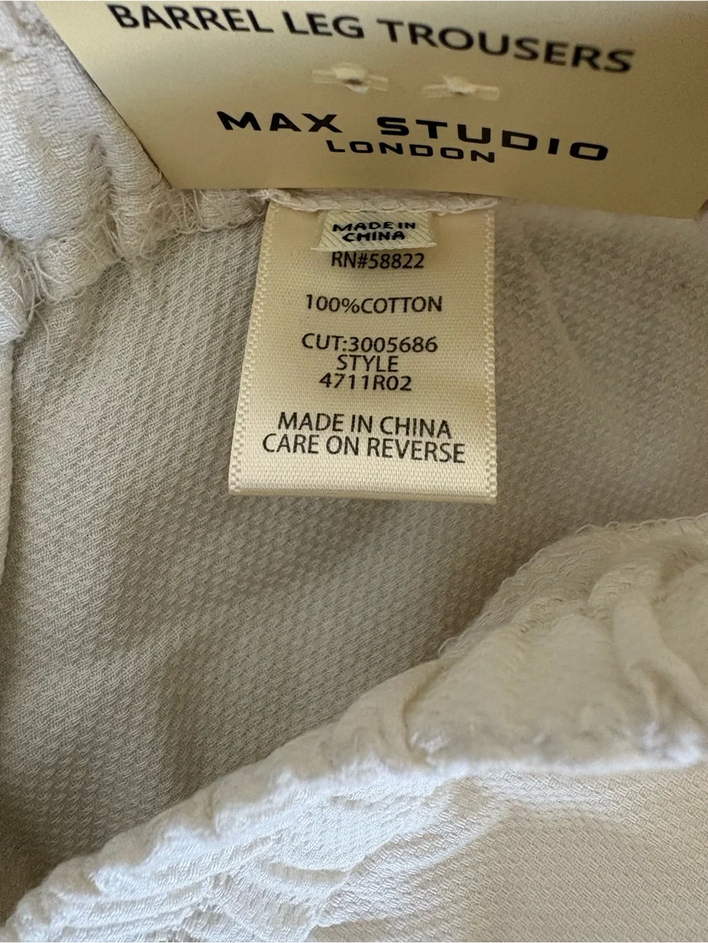 NWT Max Studio London Barrel Leg Trousers Ecru L